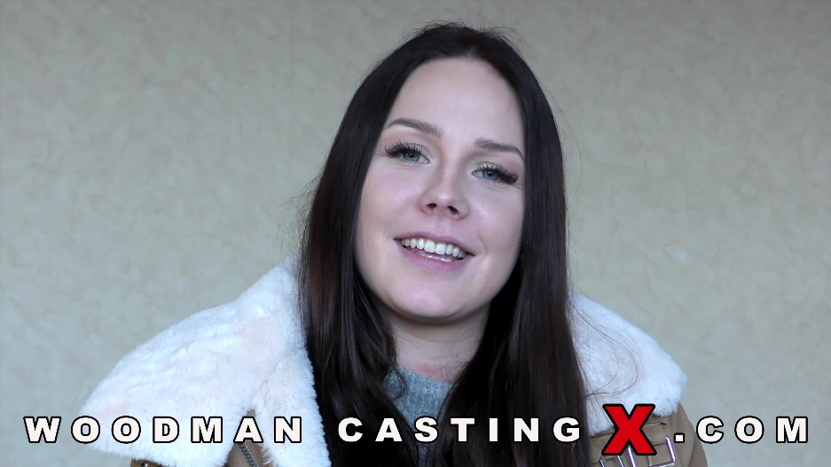 Woodman Casting X – Angie Lynx